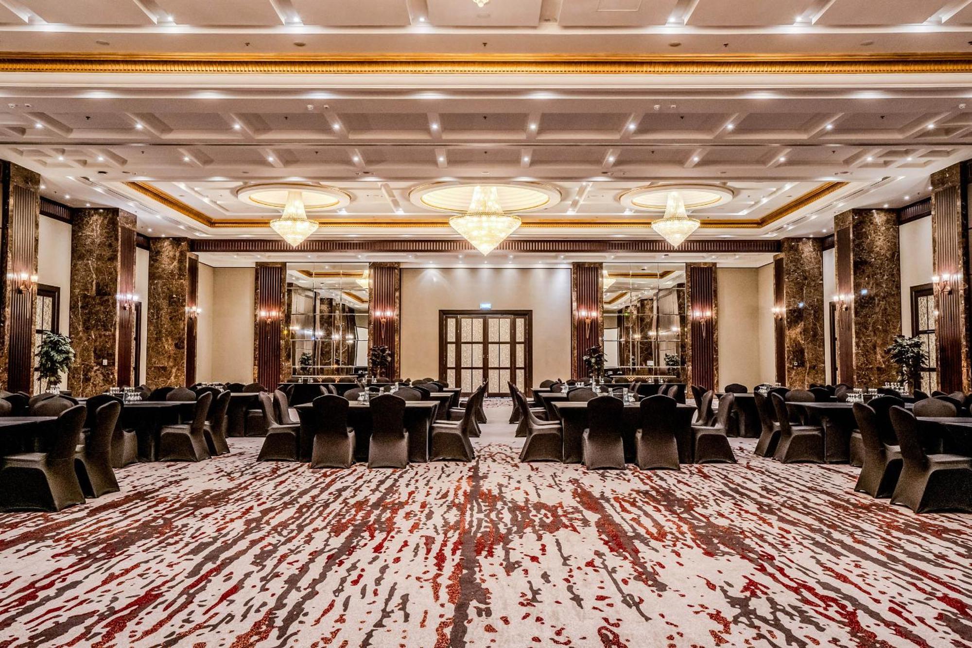 Rotana - Abu Dhabi