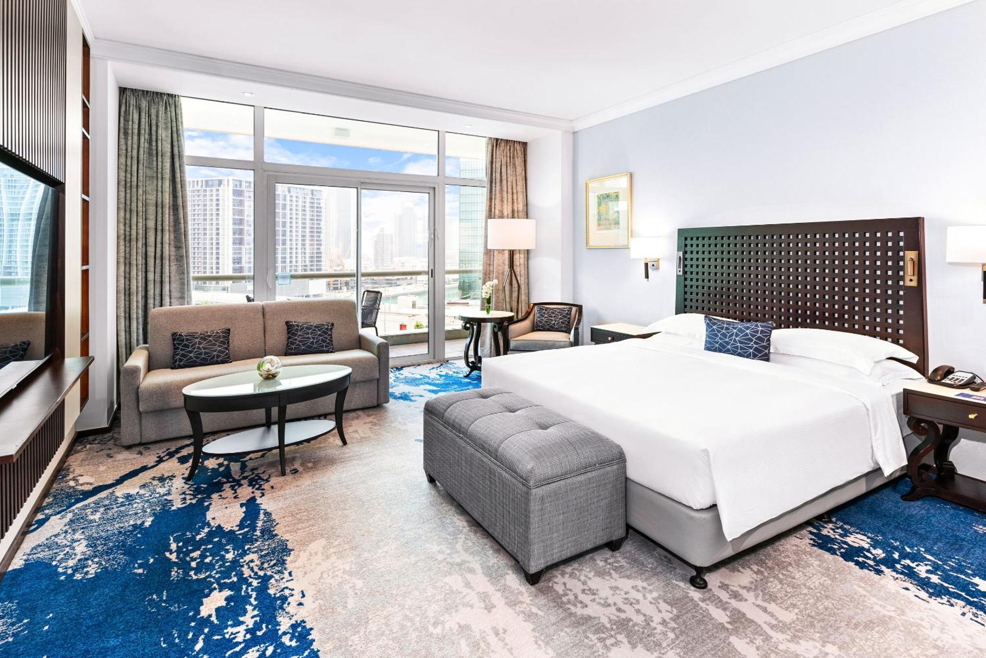 Resort Rotana - 5*