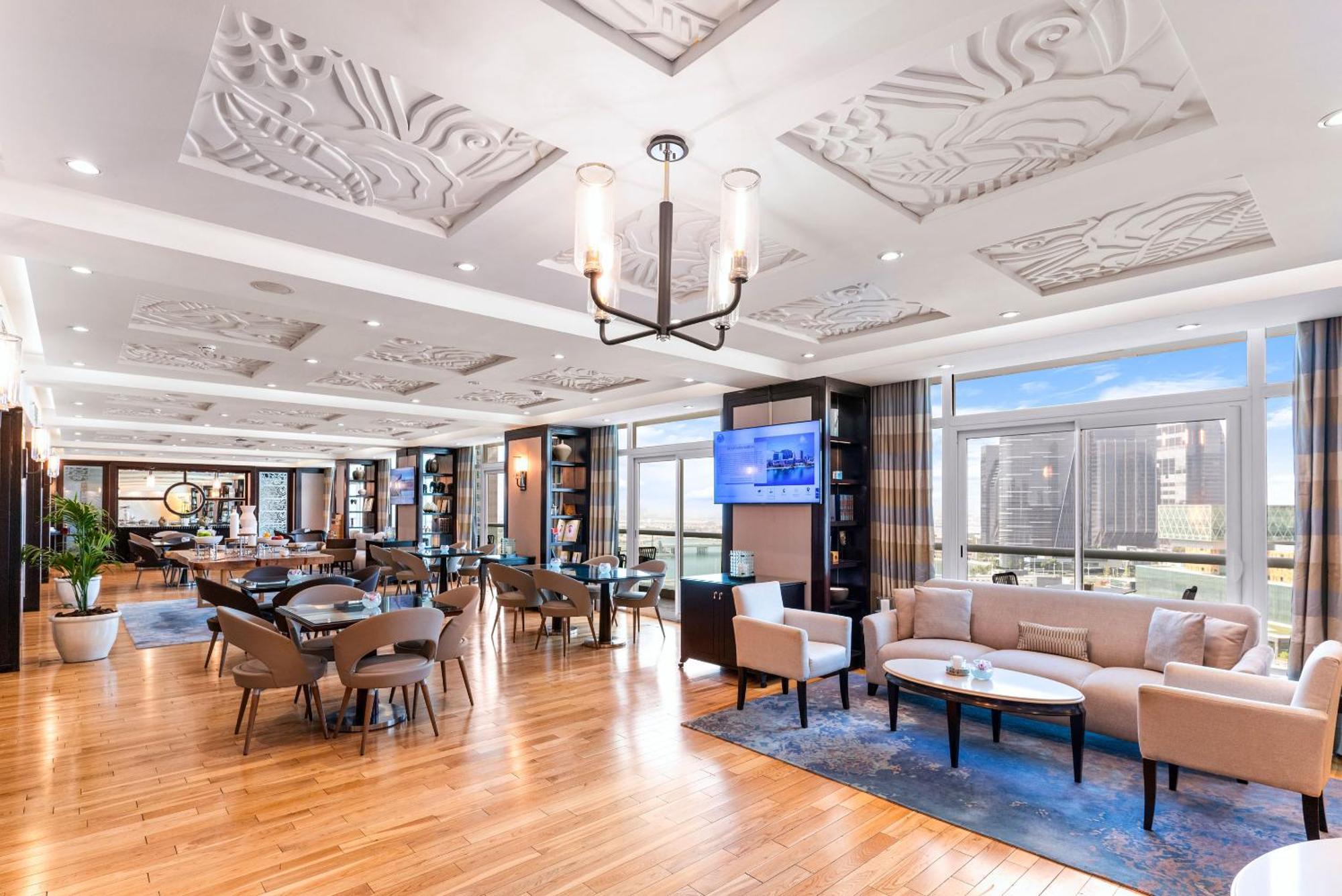 Resort Rotana - 5*